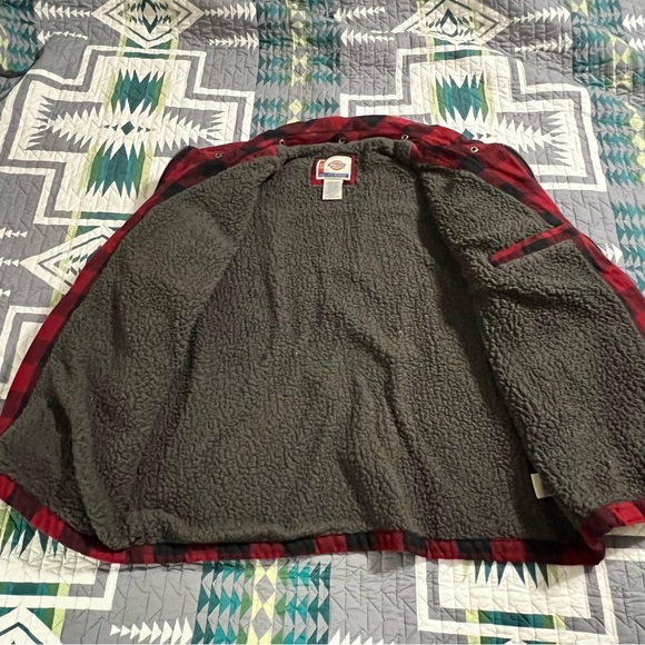 Dickies Buffalo Plaid Full-Zip Work Jacket / Chore Coat - Picture 4 of 9